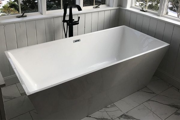 Modern rectangular Bathtub